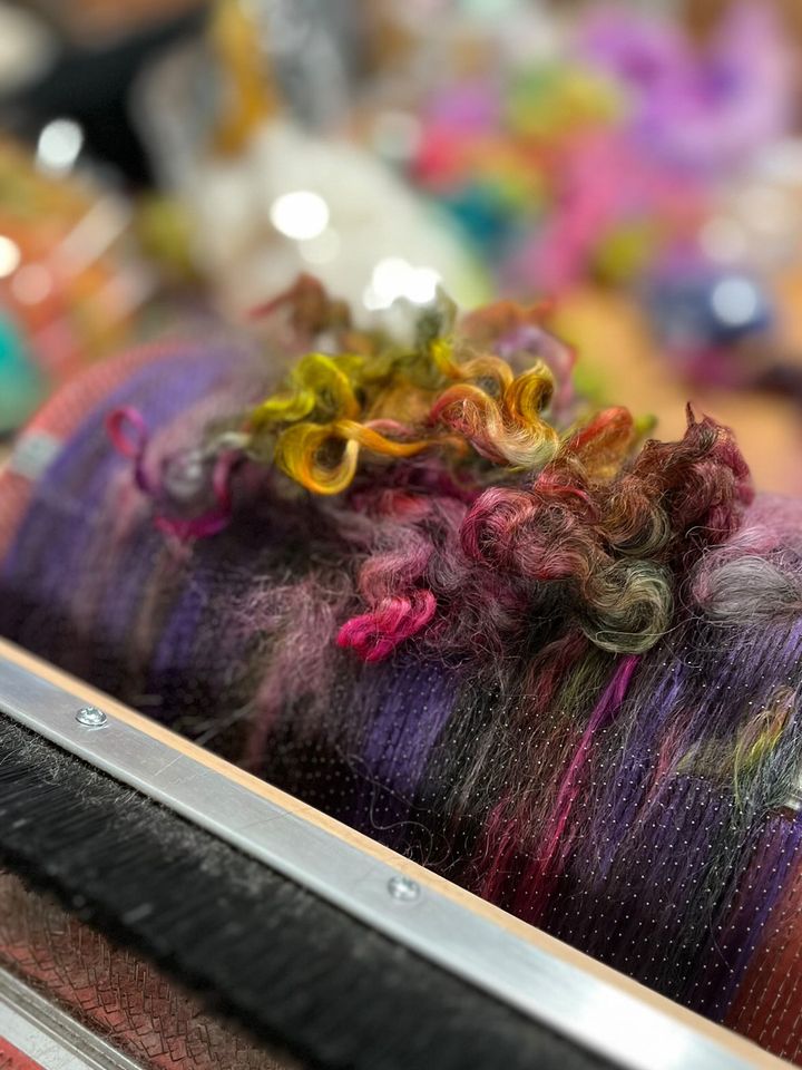 INTRODUCTION TO FIBER PREPARATION AND SPINNING WITH A DROP SPINDLE  | September 27, 2025