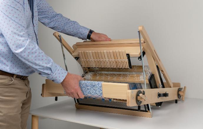 Louet Jane Table Loom - 16 Shaft