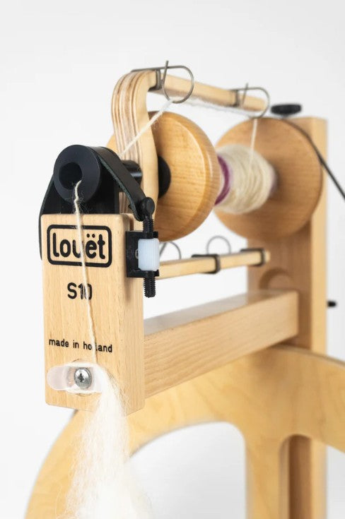 Louet spinning wheel S10C