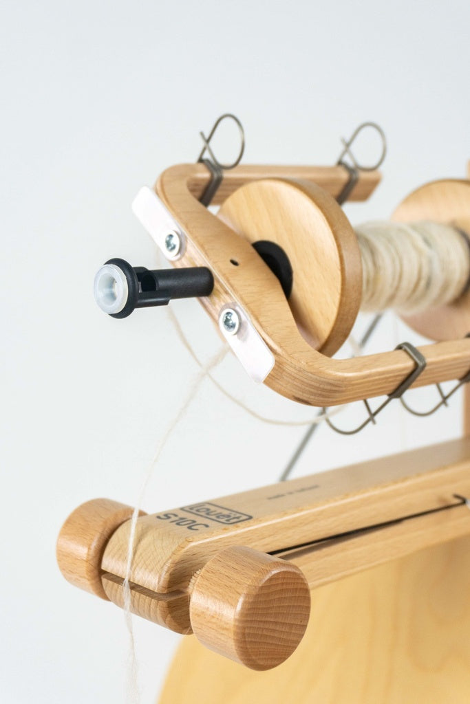 Louet spinning wheel S10C