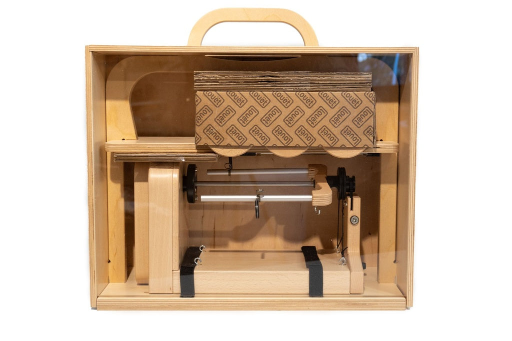 Louët Jenn-E electric spinning wheel