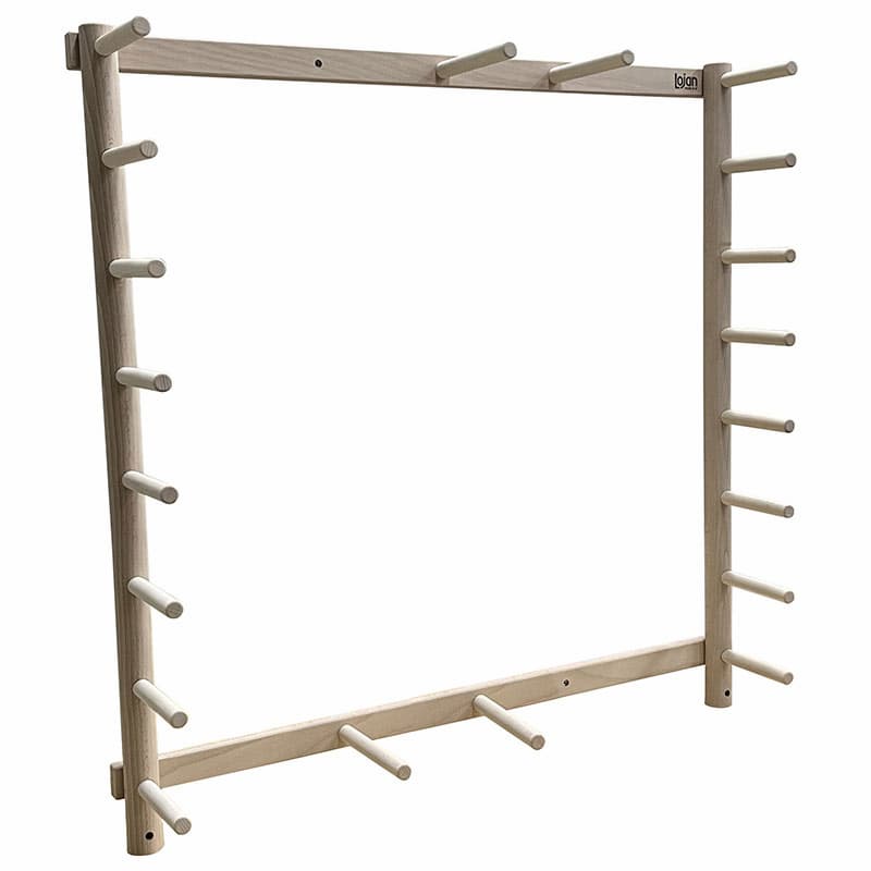 Détail des chevilles en hêtre de l'ourdissoir Lojan LJ5002